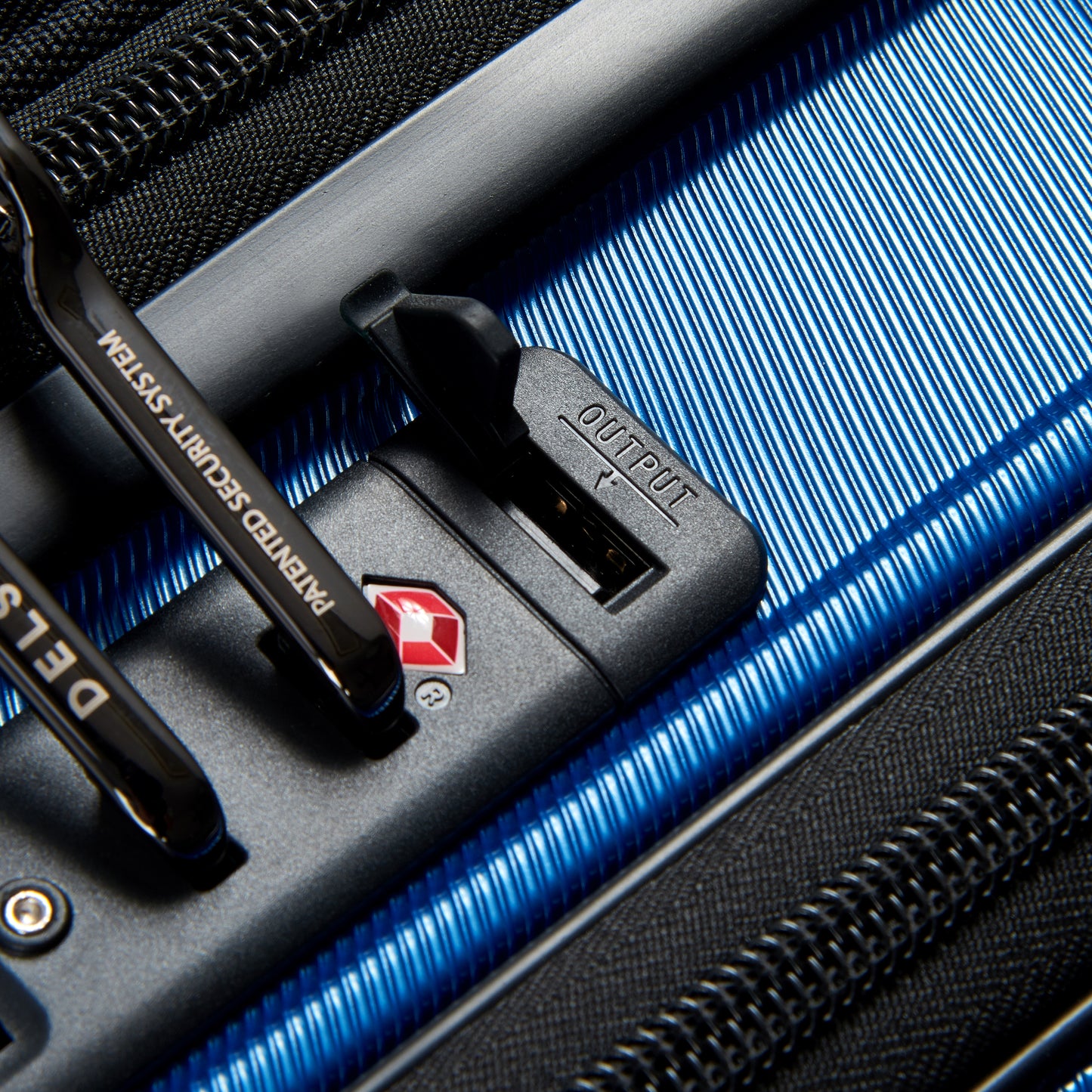 MALA BORDO EXPANSÍVEL COM PORTA NOTEBOOK - SHADOW 5.0 AZUL ESCURO