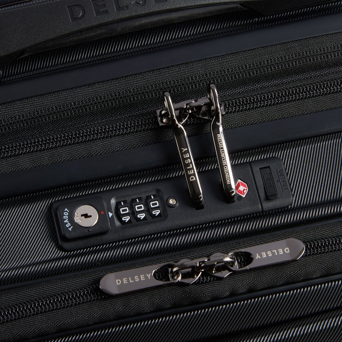 MALA BORDO EXPANSÍVEL COM PORTA NOTEBOOK - SHADOW 5.0 PRETO