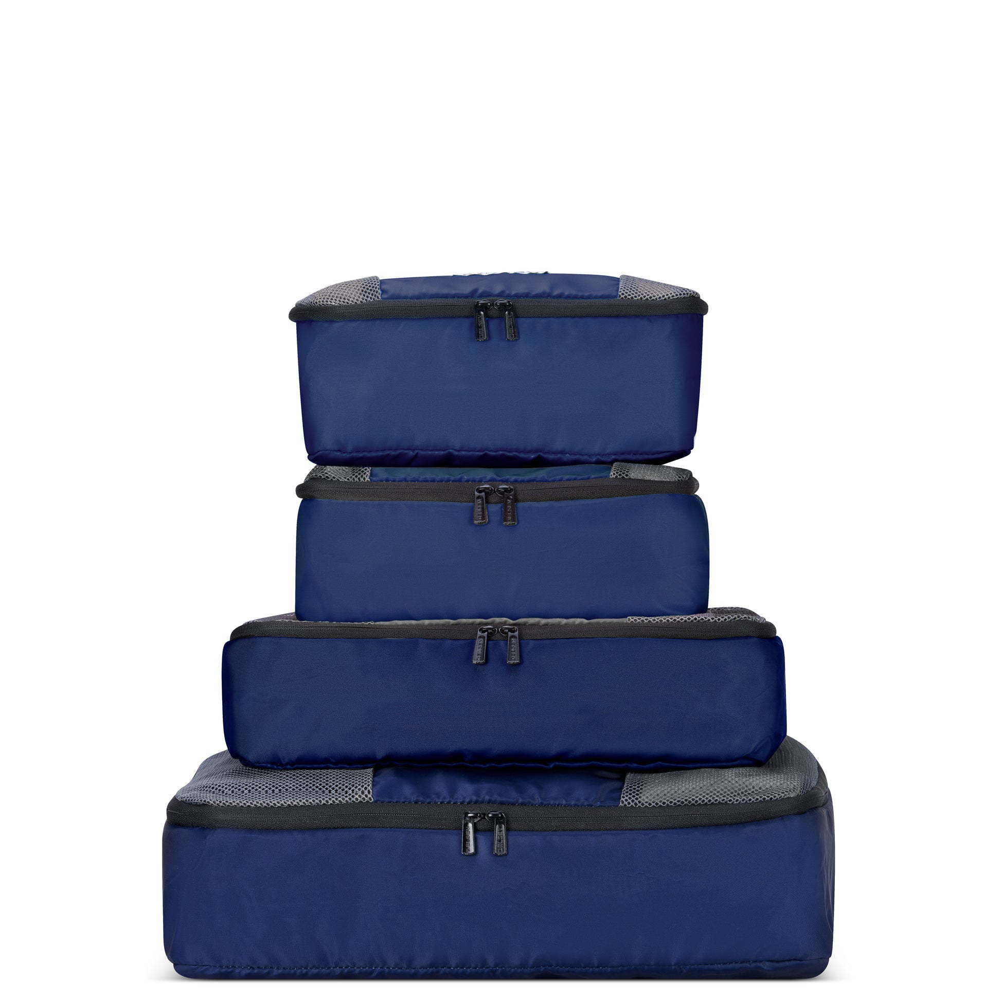 Conjunto de quatro organizadores de viagem azul escuro da DELSEY, com zíperes reforçados e compartimentos em malha para melhor organização em malas de viagem.