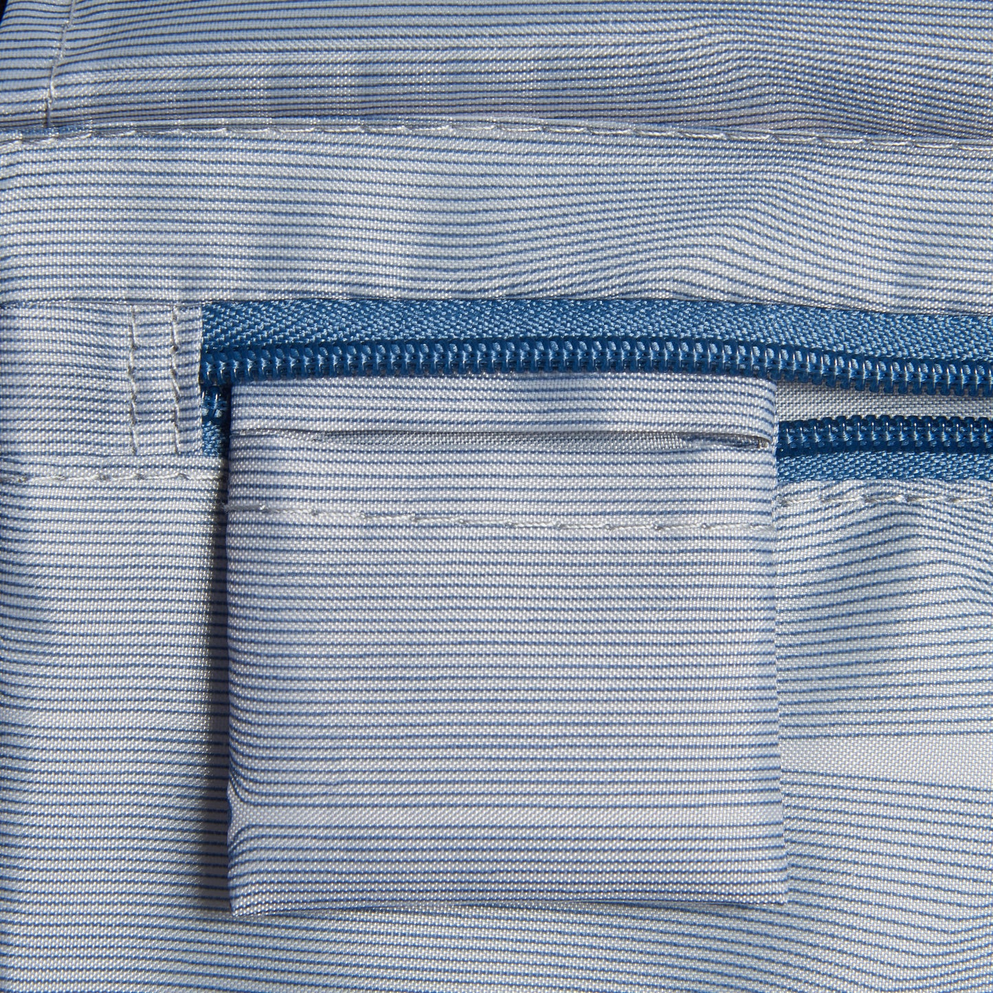 MALA MEDIA EXPANSÍVEL 70 CM 4 RODAS - FREESTYLE CINZA ESCURO