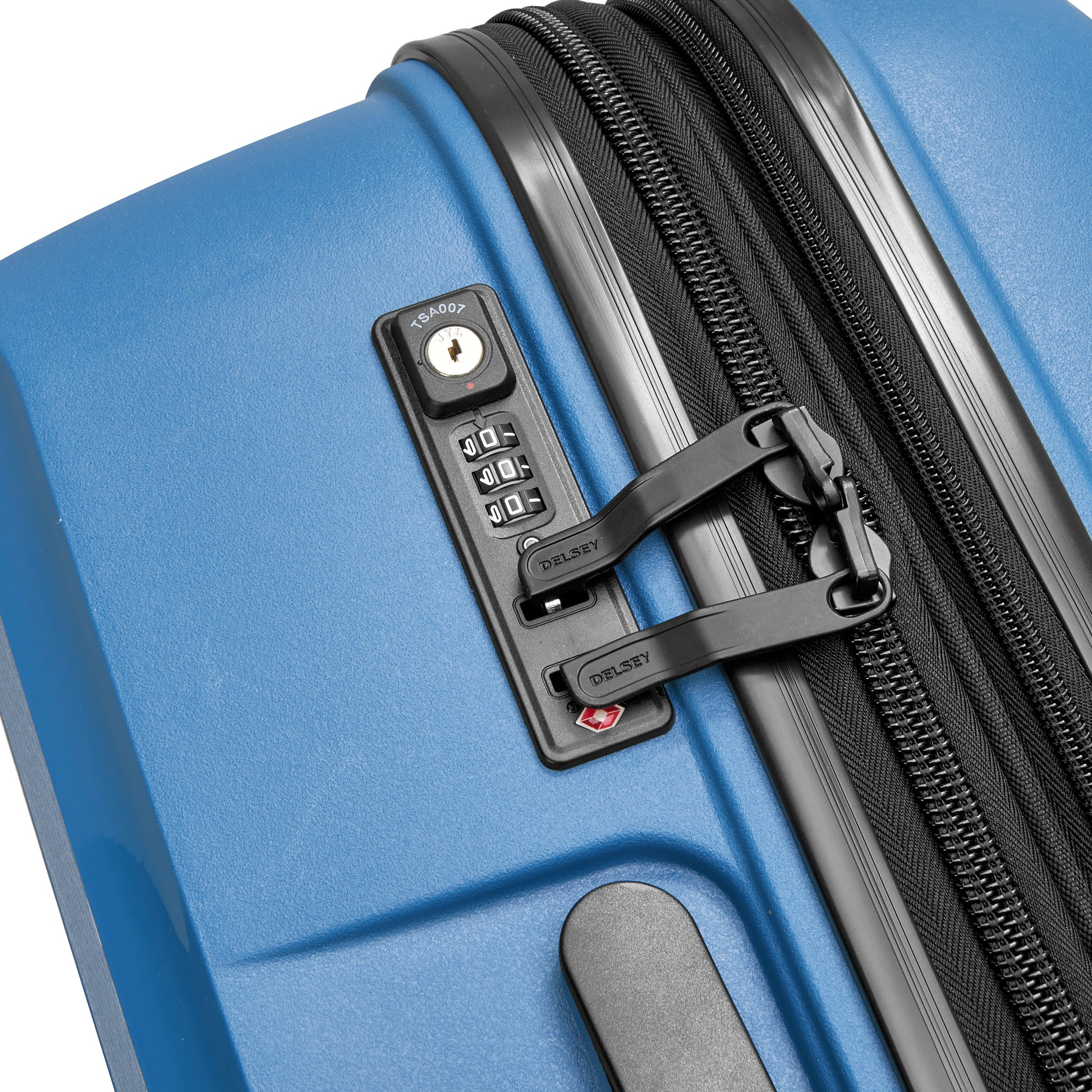 Detalhe do cadeado com combinação TSA em mala de viagem rígida azul intenso da DELSEY, modelo expansível com zíper antifurto para segurança aprimorada.