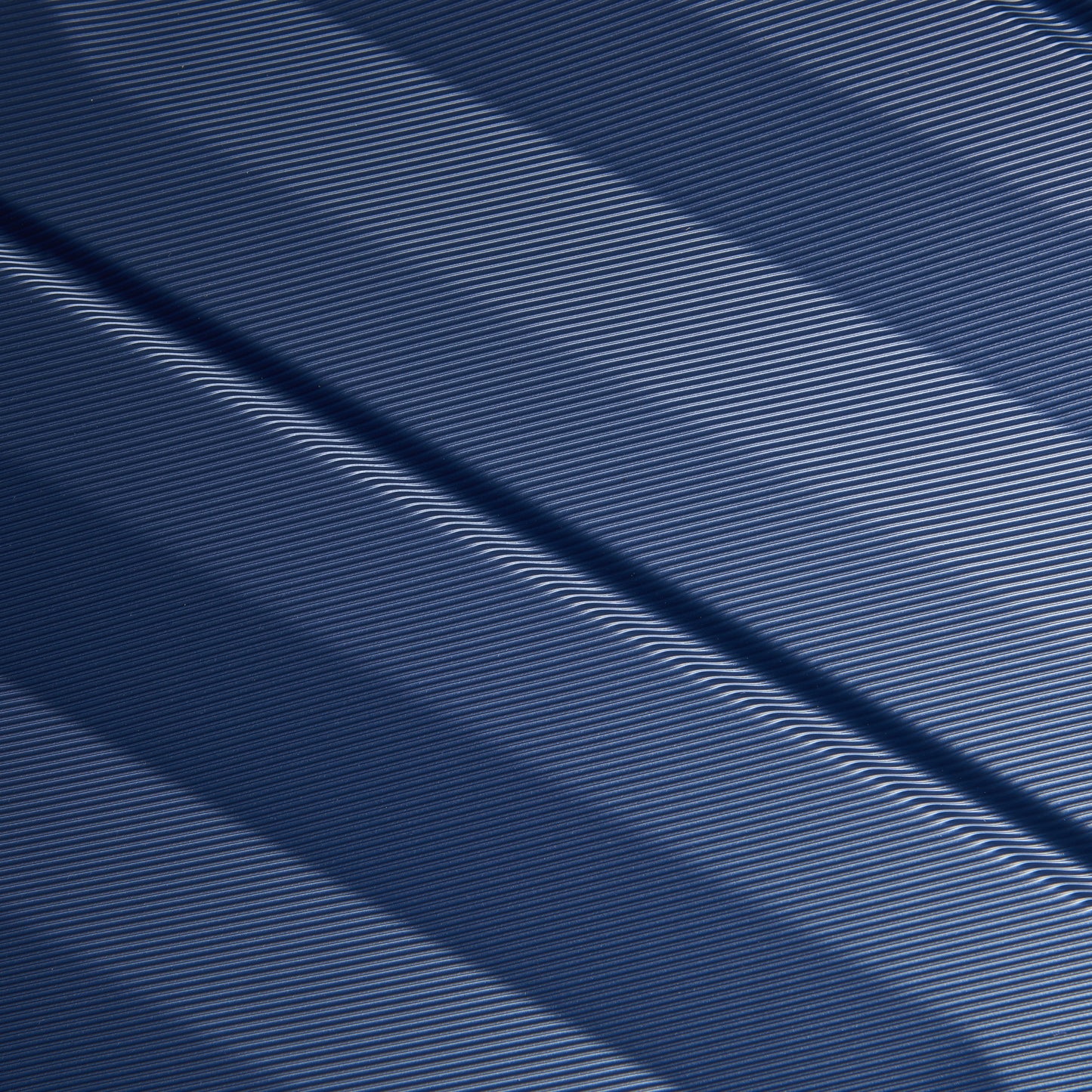 MALA BORDO EXPANSÍVEL 55 CM 4 RODAS DUPLAS - AIR ARMOUR AZUL ESCURO