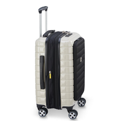 Mala de bordo off white expansível com porta notebook, design moderno e rodas giratórias 360 graus, fabricada pela DELSEY, referência em malas duráveis e inovadoras.