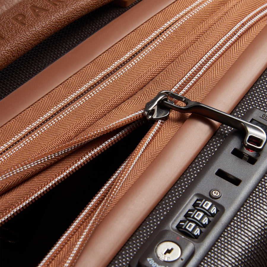 MALA BORDO EXPANSÍVEL COM PORTA NOTEBOOK - CHATELET AIR 2.0 CHOCOLATE