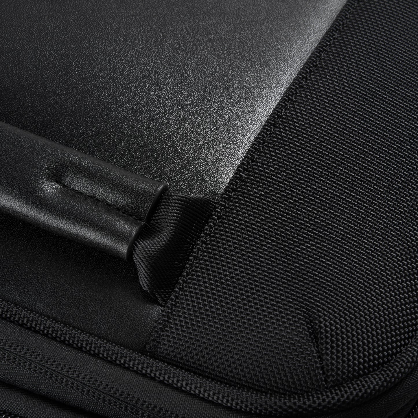 MALA BORDO EXPANSÍVEL - WAGRAM PRETO