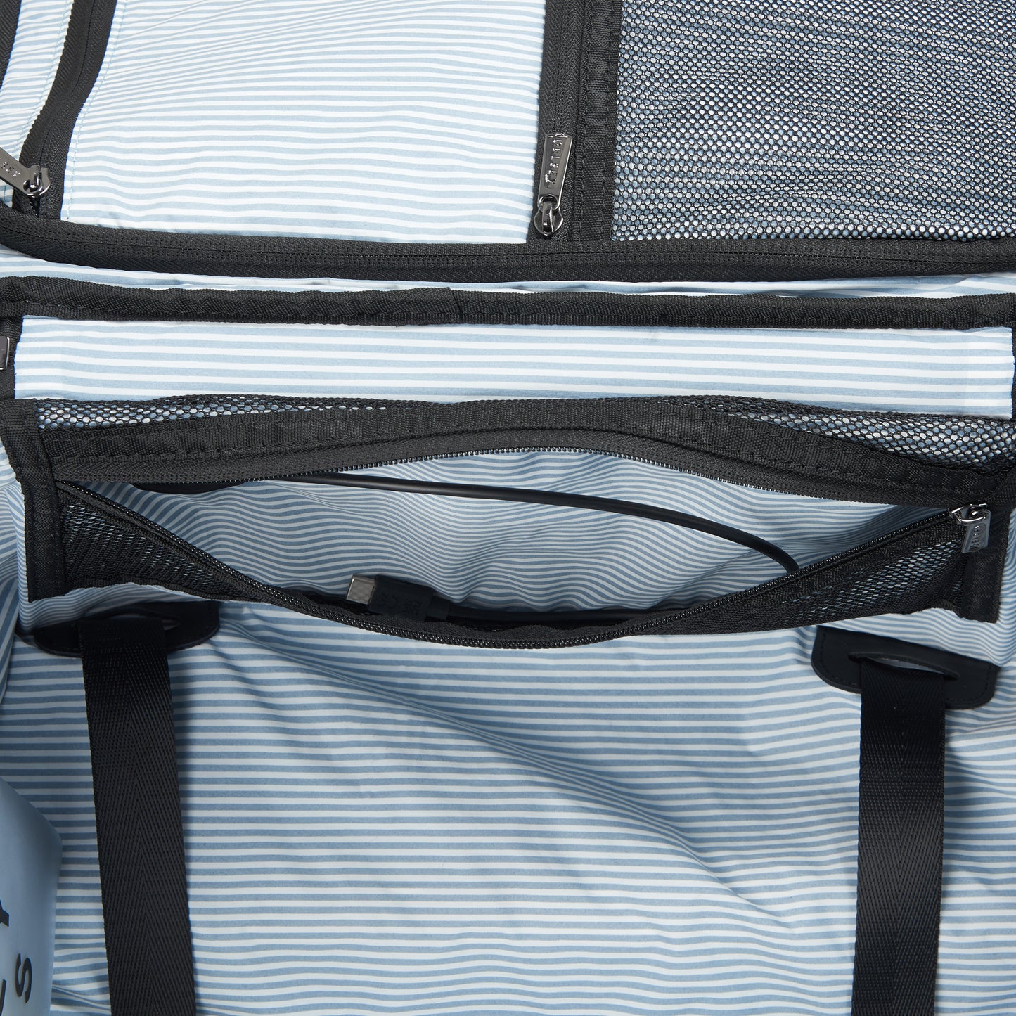 MALA BORDO EXPANSÍVEL - WAGRAM PRETO