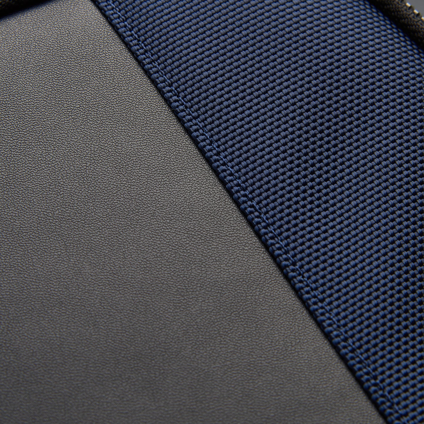 MOCHILA NOTEBOOK - WAGRAM AZUL ESCURO